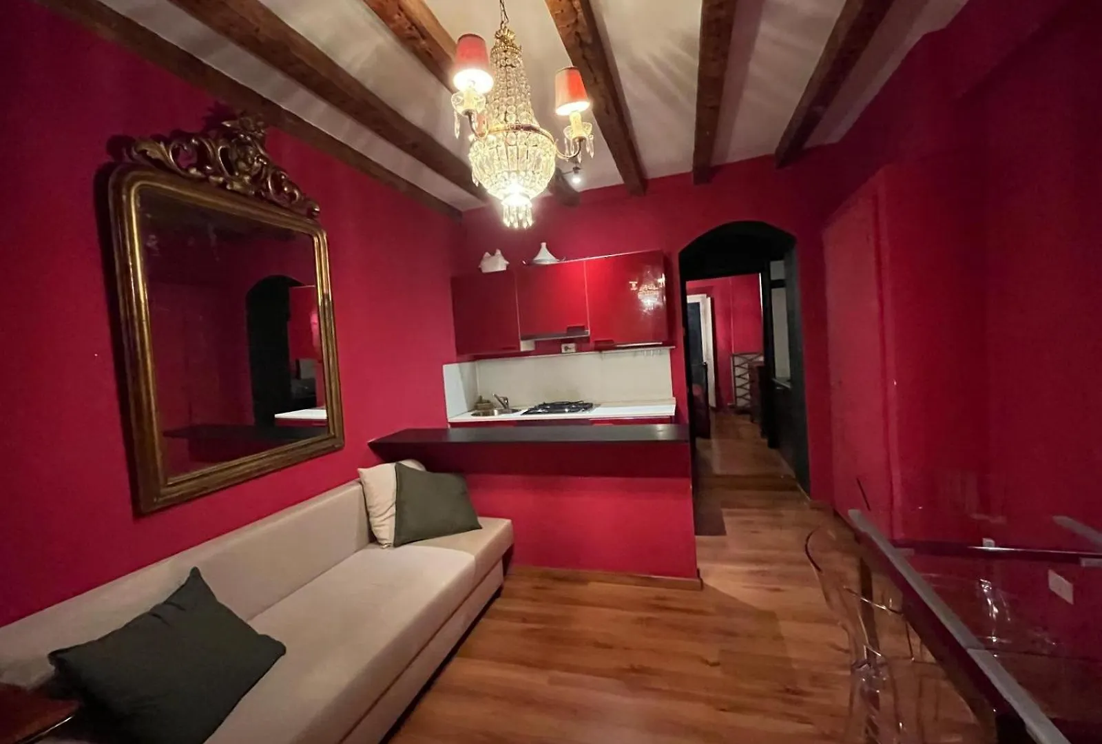 La Vie En Rouge - Porta Venezia Milano Apartment